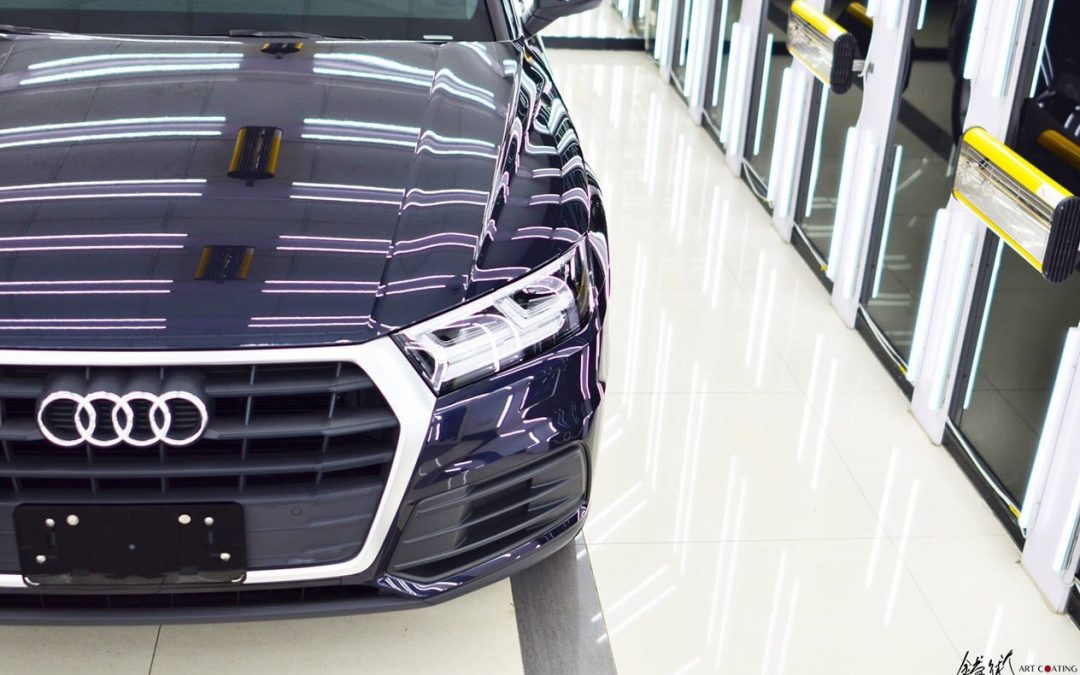 Audi 奧迪 Q5 深紫色