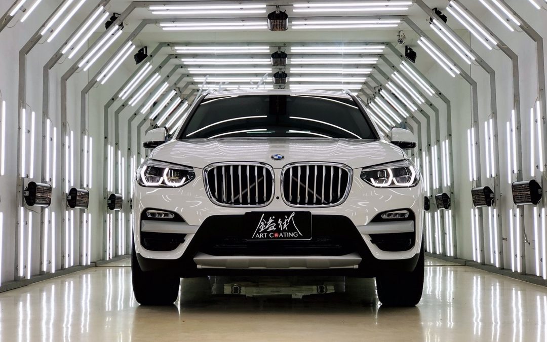 BMW 寶馬 X2 白色