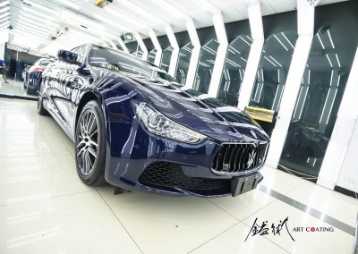 Maserati-Ghibli-darkblue_05
