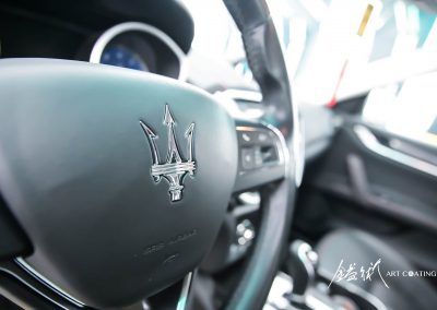 Maserati-Ghibli-darkblue_12