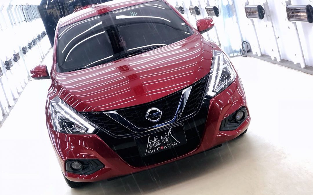 Nissan 日產 Tiida 紅色