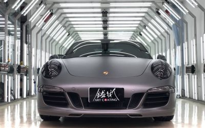 Porsche 保時捷 911 Carrera 4 GTS 灰色